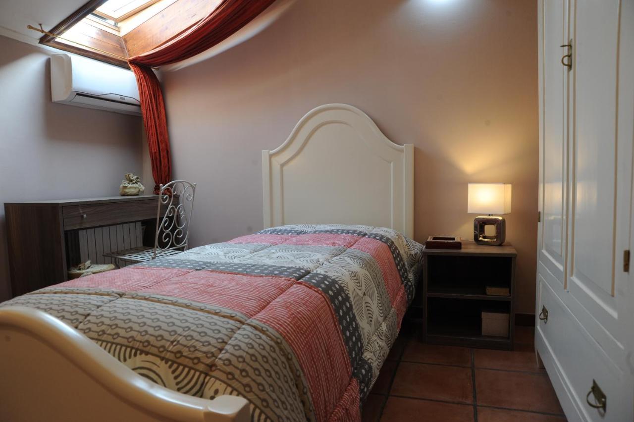 Residenza D'Oria B&B Фоджа Екстериор снимка