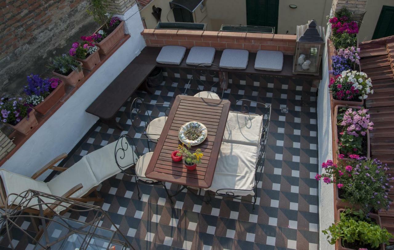 Residenza D'Oria B&B Фоджа Екстериор снимка