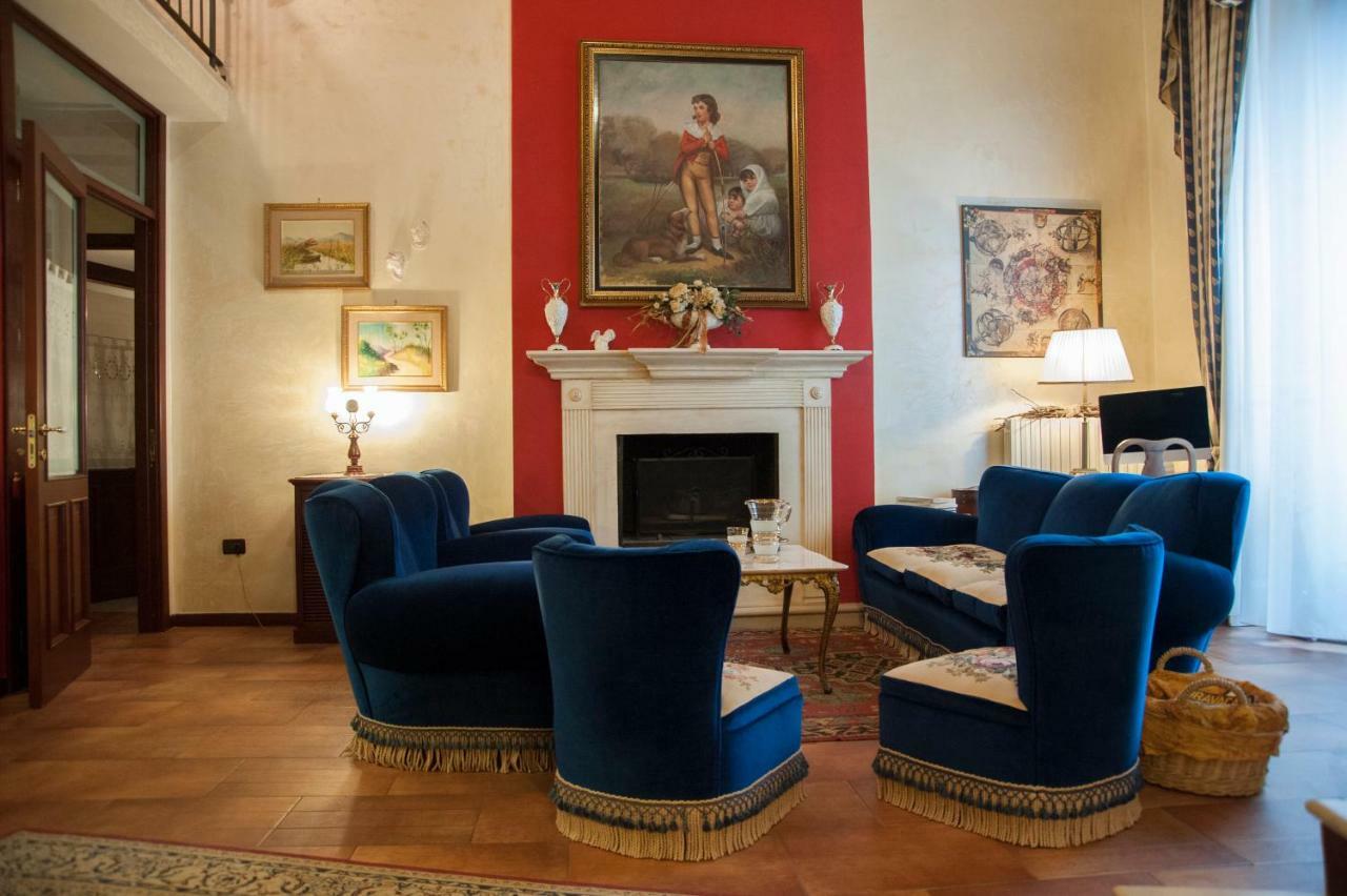 Residenza D'Oria B&B Фоджа Екстериор снимка