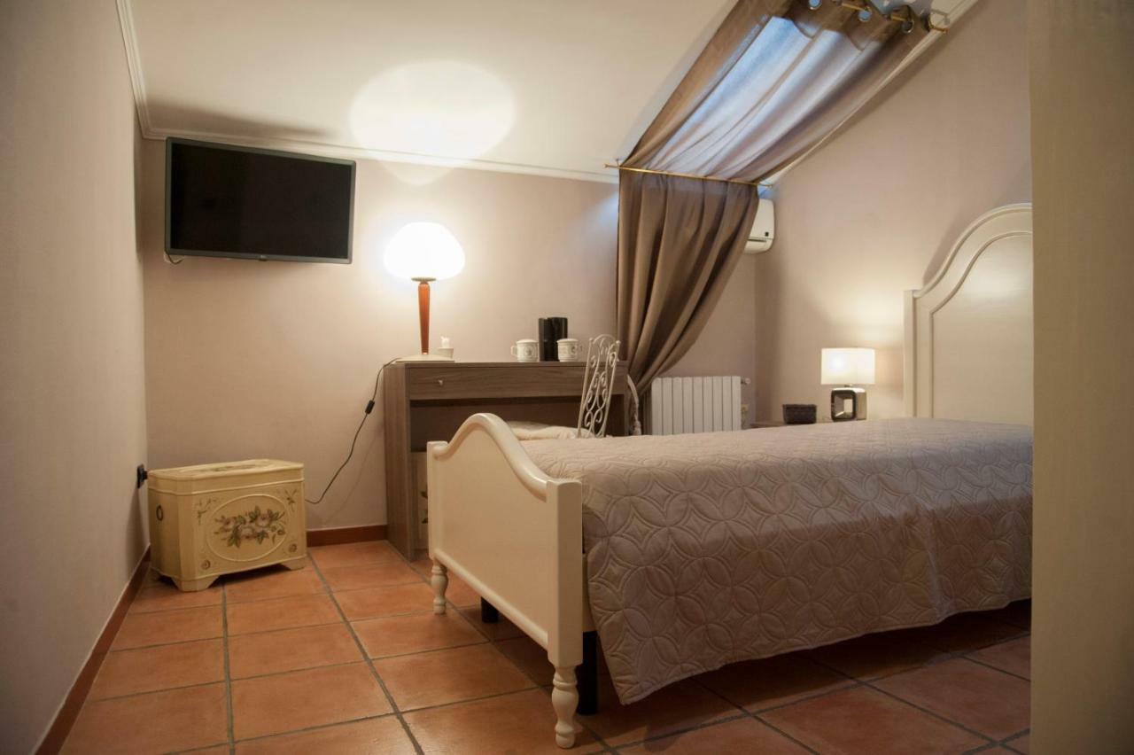Residenza D'Oria B&B Фоджа Екстериор снимка